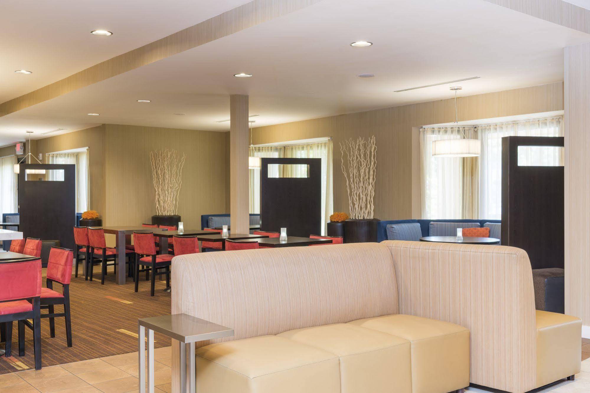 Courtyard By Marriott Ливърмор Екстериор снимка