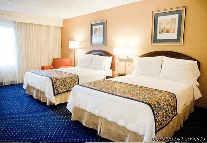 Courtyard By Marriott Ливърмор Екстериор снимка